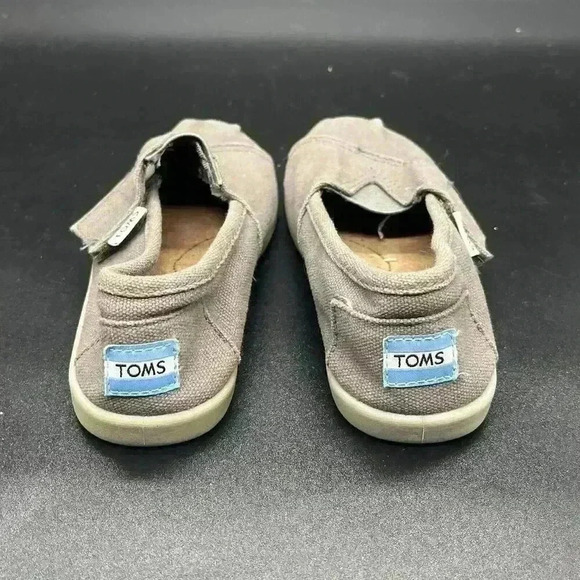 TOMS Toddler Size 10 Hook And Loop Closure Shoe Light Brown Color - Picture 4 of 6